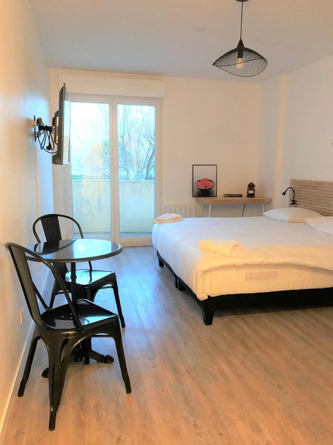 Bel Appartement Design Tout Confort Cenon Exterior photo